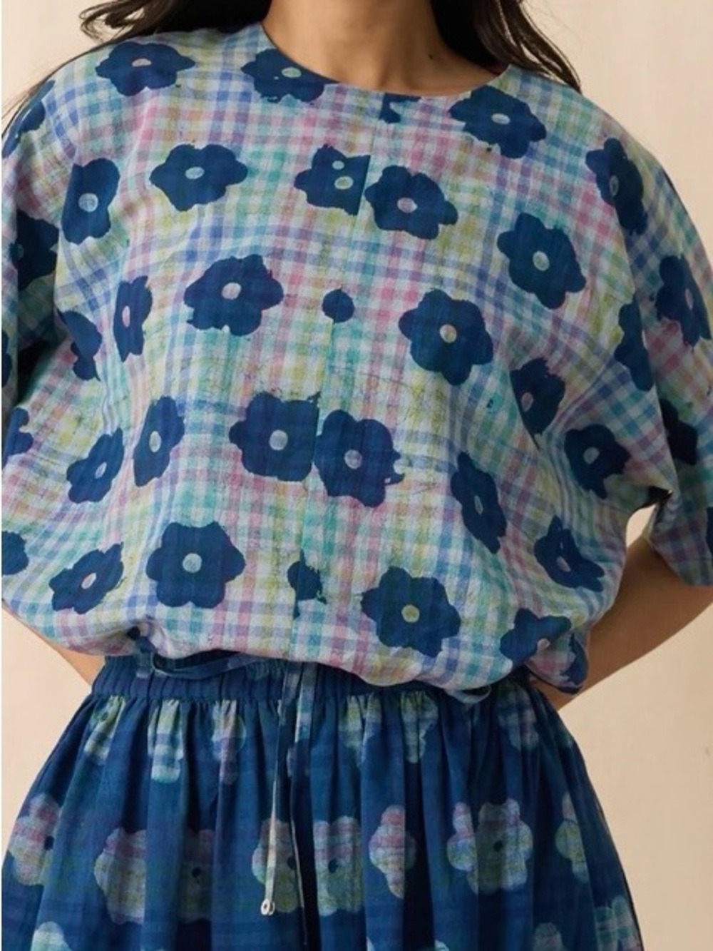Rujuta Sheth short sleeved hand printed top size XL